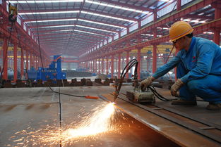 進(jìn)賢縣 五十七家鋼構(gòu)網(wǎng)架企業(yè)聚力，鑄就鋼結(jié)構(gòu)產(chǎn)業(yè)集群高地